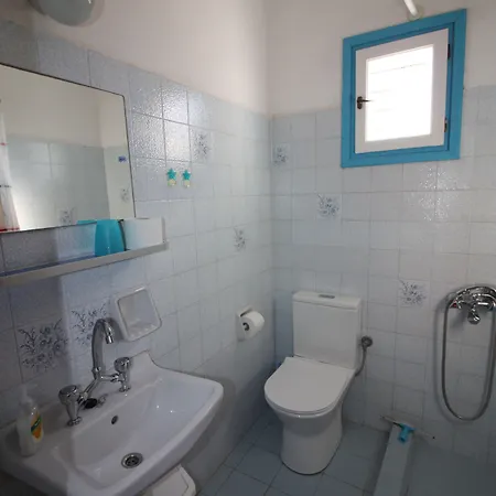 Meltemi Studios&apartments Logaras