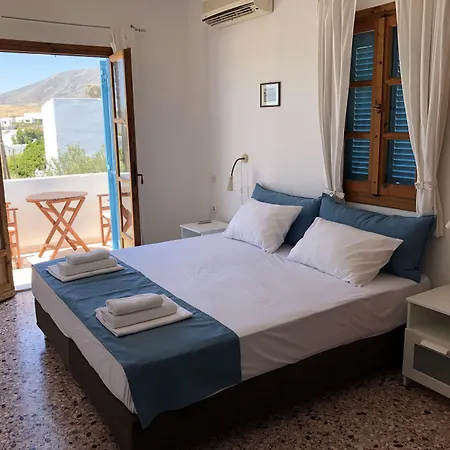 Apartment Meltemi And Logaras