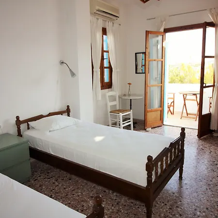 Apartment Meltemi And *