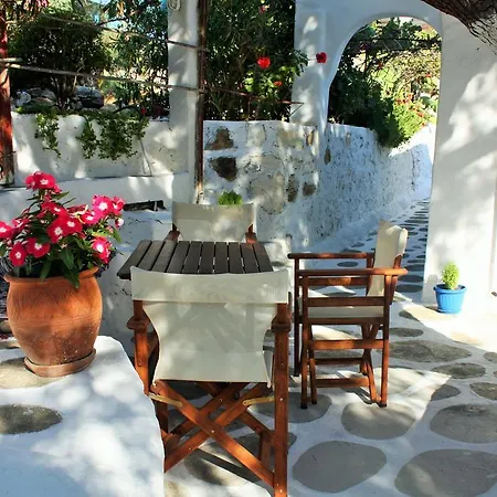 Meltemi Studios&apartments Apartamento Logaras