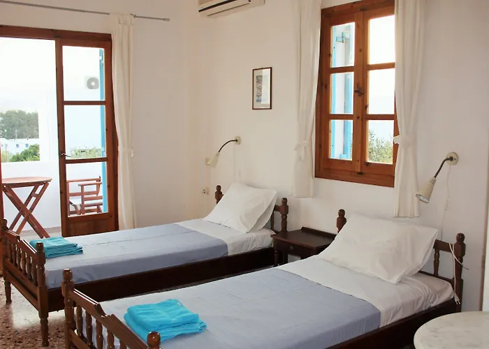 Meltemi And * Logaras